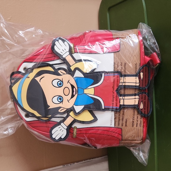 Loungefly Other - NWT LOUNGEFLY PINNOCHIO BACKPACK
